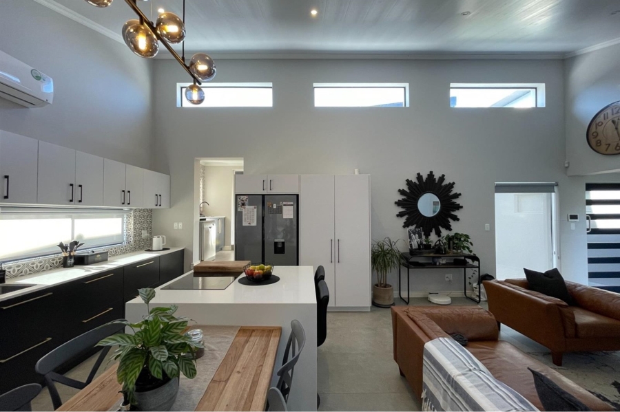 3 Bedroom Property for Sale in Island View Western Cape